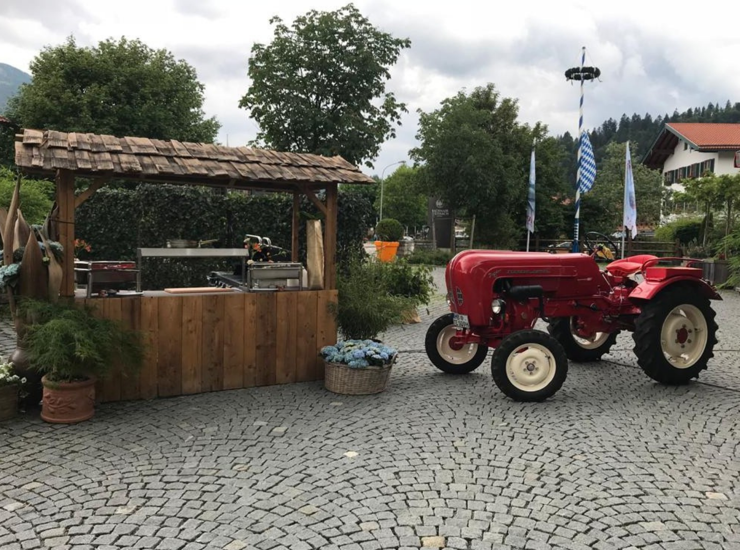 Marktstand Altholz