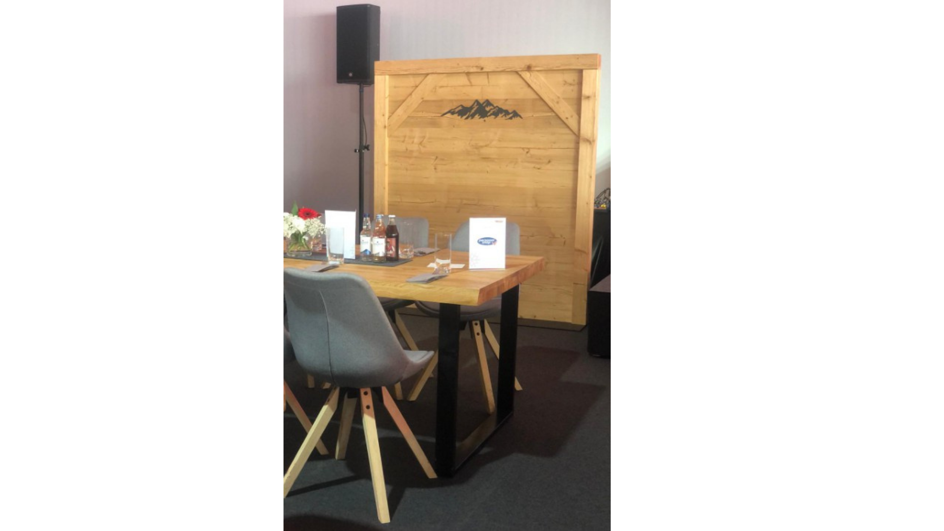 Raumtrenner / Paravent Tirol