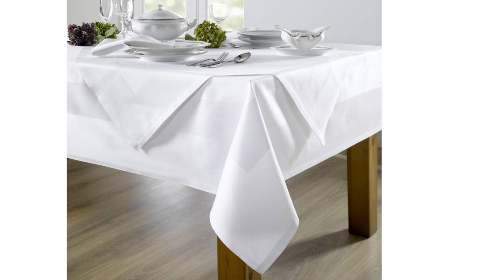Tisch- und Mitteldecke